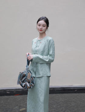 微瑕秒杀 |盛唐牡丹 |重磅真丝提花织金梅花纹半裙[特价品](特殊商品不退不换)