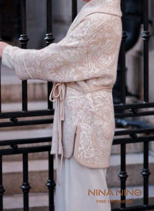 爱丽舍提花大衣 商品图2