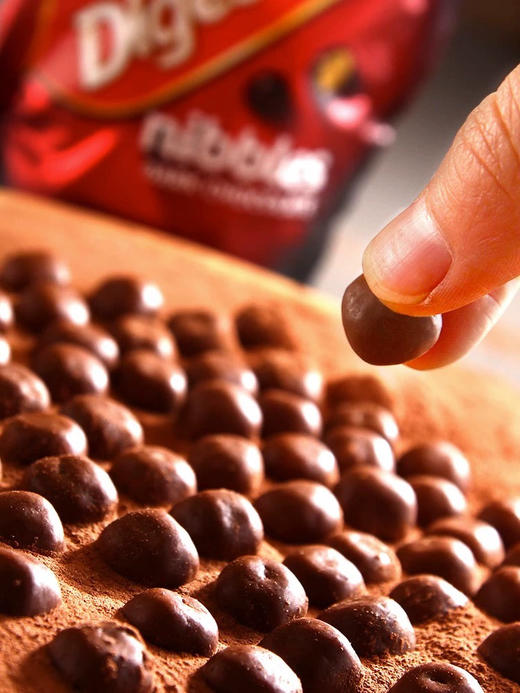 麦维他巧粒脆脆芯牛奶巧克力球80g 商品图1