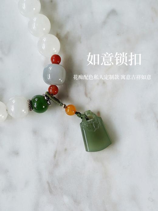 春夏新款！新中式国风美学穿搭配饰分享！天ran和田玉手串项链 细腻润白 花痴配色挑选玉石du家定制款，吉祥如意美好寓意，一物一证，品质信赖！与介面新中式搭配 尽显东方女性优雅浪漫 商品图12