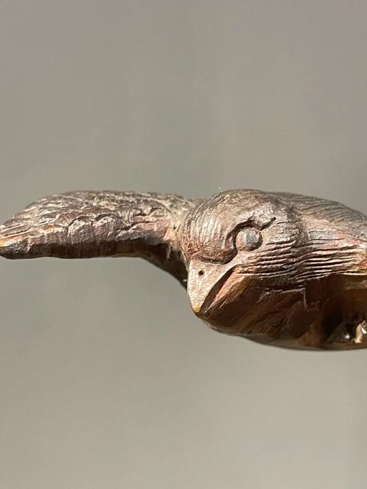 柏木雕翱翔老鹰把玩件，顺丰包邮 商品图10