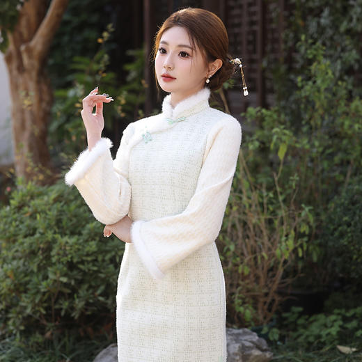 加绒仿水貂绒复合超柔年轻款长款修身旗袍MLS6830 商品图2