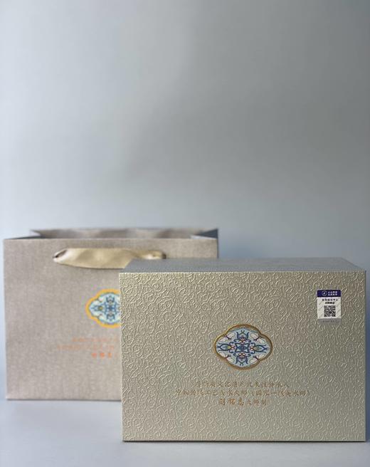 刘铭志大师羊脂玉银掐丝珐琅彩提梁壶一壶两杯 商品图4