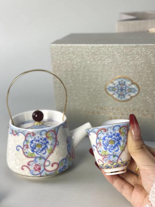 刘铭志大师羊脂玉银掐丝珐琅彩提梁壶一壶两杯 商品图3