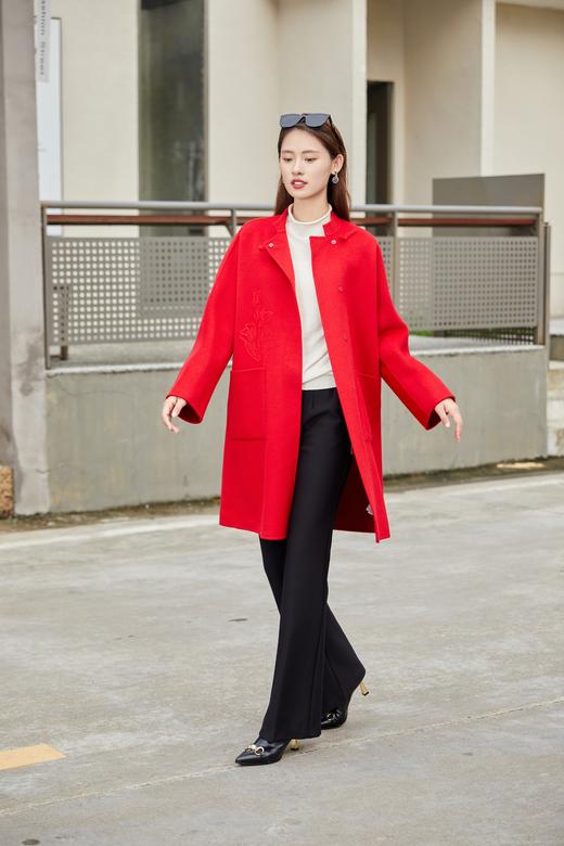 【年货节】奇威 花朵刺绣大衣A4410032 商品图5