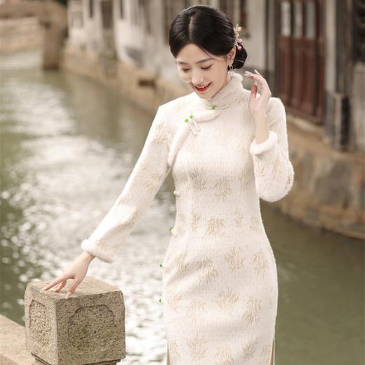 冬季新款，加毛加厚针织雪尼尔侧八扣长款旗袍中国风开衩女旗袍SJT-395 商品图3