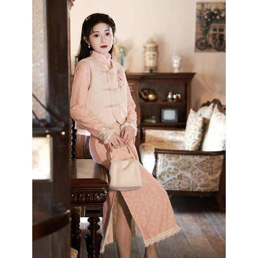 2023新中式冬款长袖加厚保暖马甲套装淑女唐装LSB-2439 商品图2