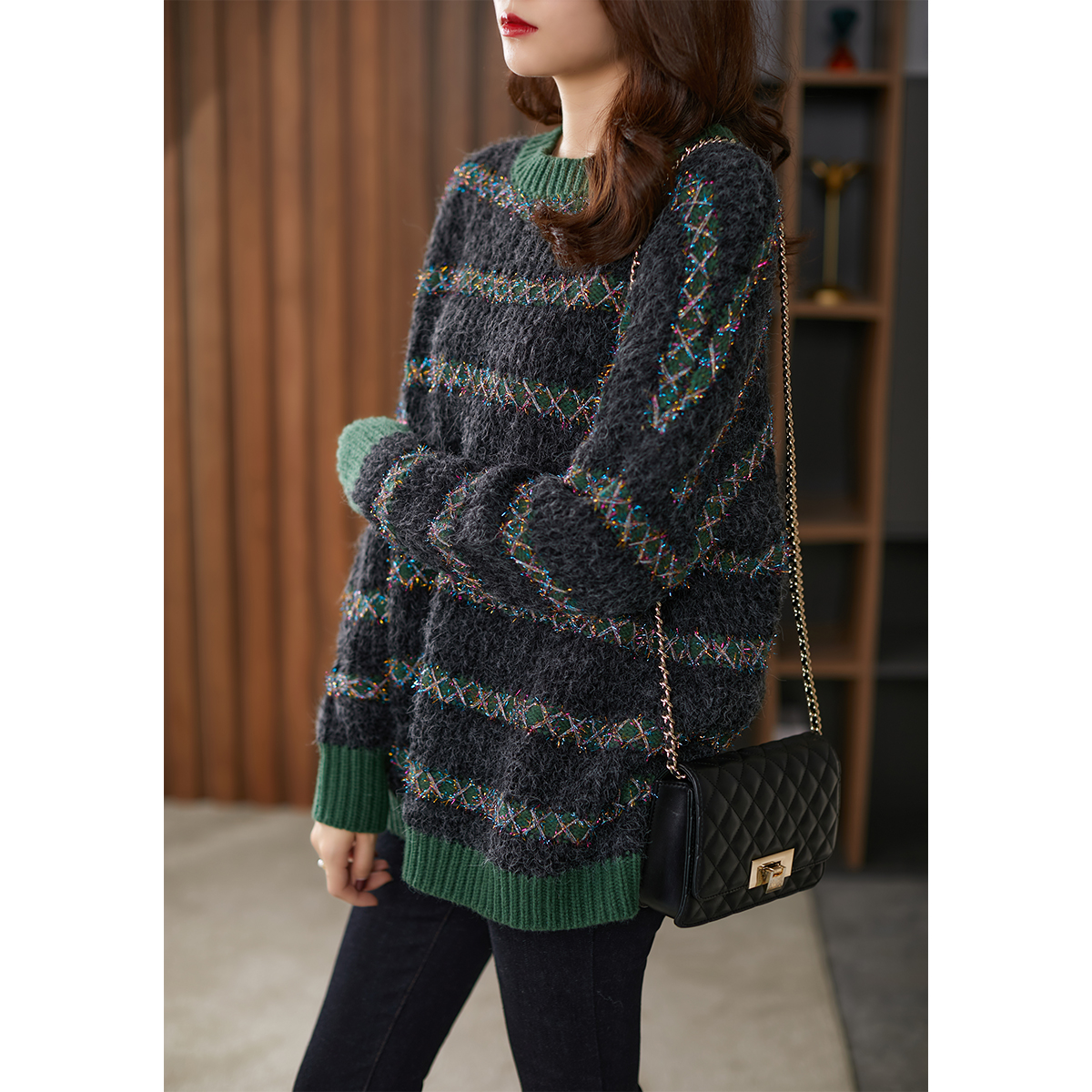 宽松毛衣女套头慵懒2023春秋新款时尚彩线条纹针织打底衫外穿