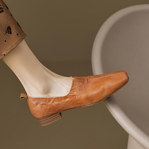 春秋纯色简约，森系低跟浅口真皮单鞋YCJX-H-2621 商品图2