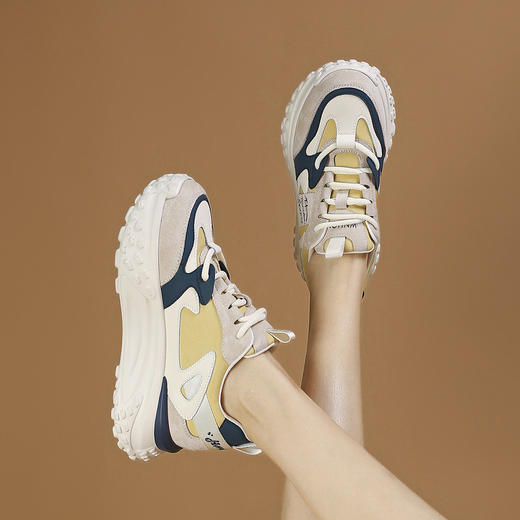 品质好货 | Safiya/索菲娅2023新款秋冬百搭厚底加绒保暖运动老爹鞋 SF33112801 商品图3