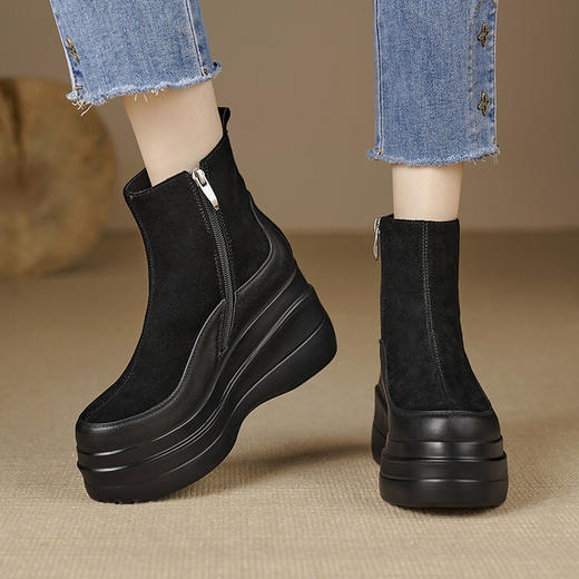【预售5天】高帮鞋女秋冬新款厚底内增高女鞋短靴松糕底马丁靴单鞋潮MQE&G82-5 商品图0