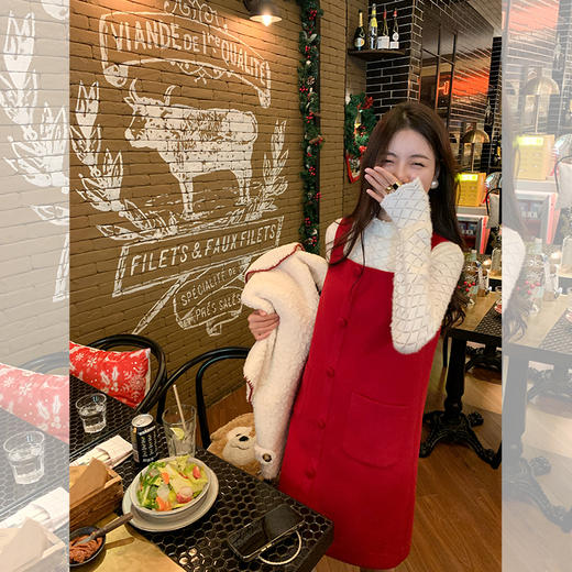 <曾小咸推荐>氛围红色叠穿背心连衣裙 商品图1