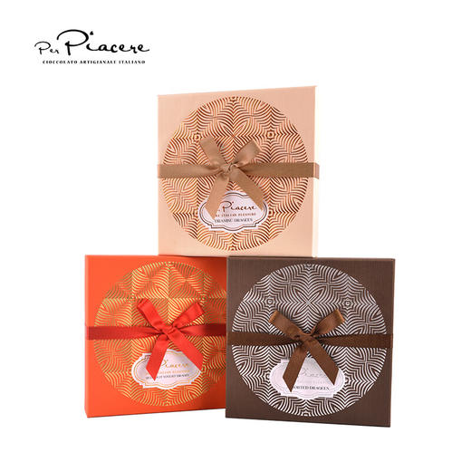 卡卡尼什锦巧克力/扁桃仁夹心提拉米苏味白巧克力制品礼盒160g 多重美味享受细腻柔滑 041614/041613 商品图0