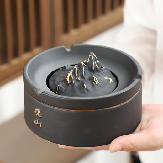 知勤堂—观山-烟灰缸 商品图0