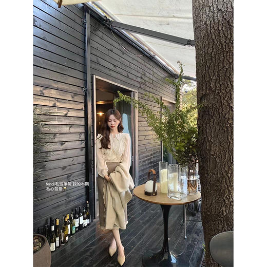 XS码 金蘑菇菇 伦敦罗曼史/ 中古私服真丝裙 轻奢风初秋收腰连衣裙 商品图5