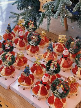 【圣诞节】圣诞老人缤纷草莓cupcake