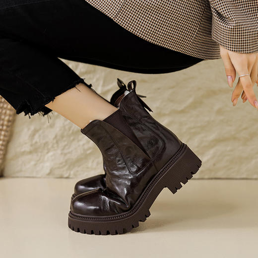 时尚个性，头层羊皮保暖羊羔毛厚底马丁短靴HB-Z726 商品图5