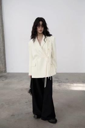 ANSUABEL 白色双排扣翻领西装外套 17183