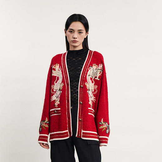 谜底新年红针织开衫女2024春新款V领中国龙绣花毛衣外套241MZ0317 商品图0