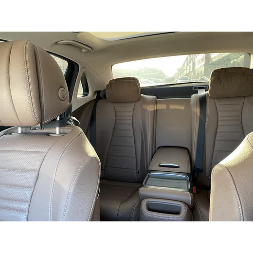 奔驰 E 300 L 运动豪华型【长租-北京】 商品图8