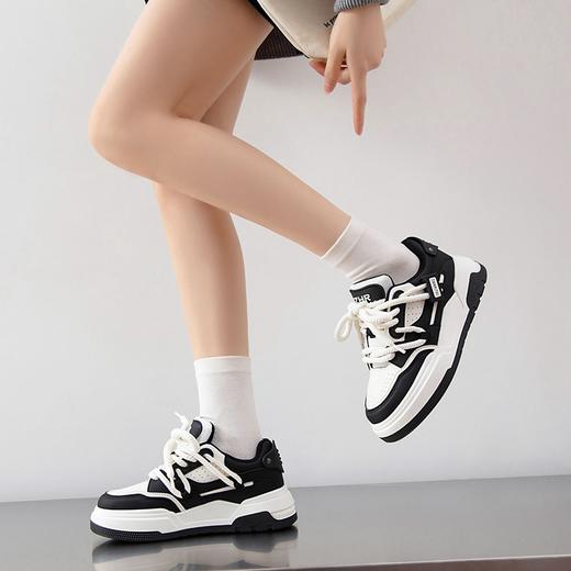 ZHR运动鞋女2023冬季新款潮流百搭休闲拼接脏辫鞋带厚底面包鞋 商品图1