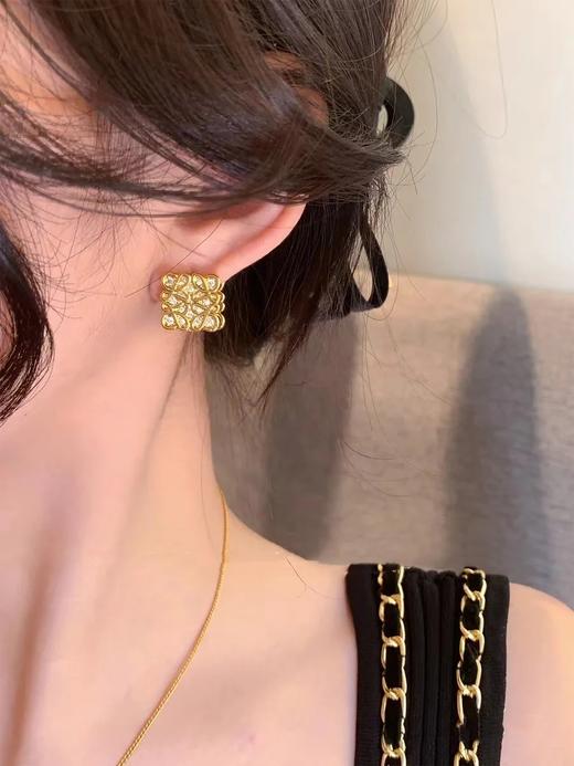 罗意W 双面LOGO耳钉，真的美爆了！ 商品图0