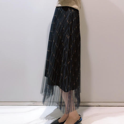 MF4Q116麦克斯菲瑞短裙 商品图3