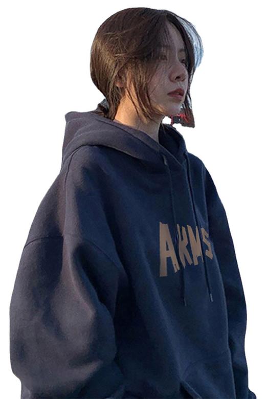 【现货】慵懒宽松，韩版连帽；小众设计，吸引眼球；即刻拥有。秋冬款上衣，让你尽显自然气质，散发迷人魅力。 商品图4