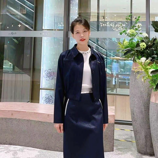 LZ3A08 绀色 外套上衣 商品图3