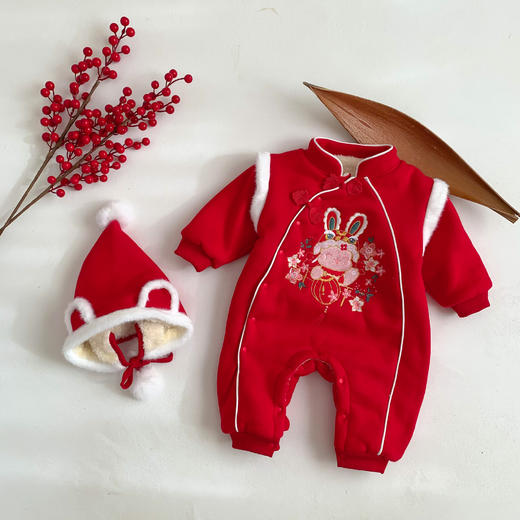 冬季男女宝宝加厚爬服新生婴儿连体衣国潮刺绣兔子加绒棉 衣拜年服 商品图0