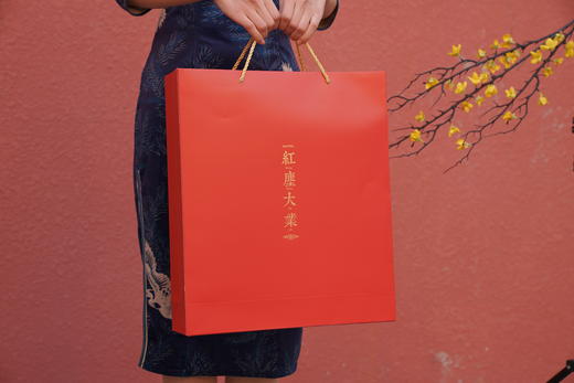 【罗维尔精选茶酒礼盒】西班牙原瓶进口·罗维尔精选干红两瓶、精选正山小种两盒 商品图2