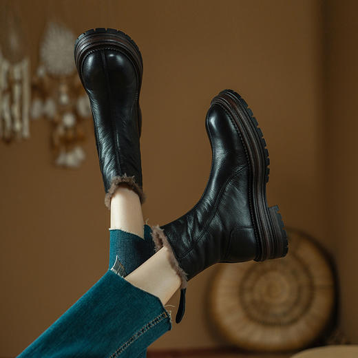 时尚百搭，头层羊皮质感手感都超赞内里垫脚全羊羔毛短靴PS2135 商品图1