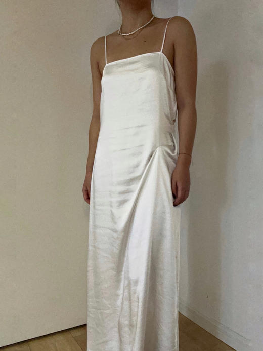 ranyepersonal｜dress SET  吊带露背平肩袖套两件式连衣裙 [ BODY23DR02- 黑0 / 白1 / 粉2  ] 商品图3