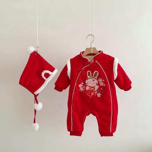 冬季男女宝宝加厚爬服新生婴儿连体衣国潮刺绣兔子加绒棉 衣拜年服 商品图1