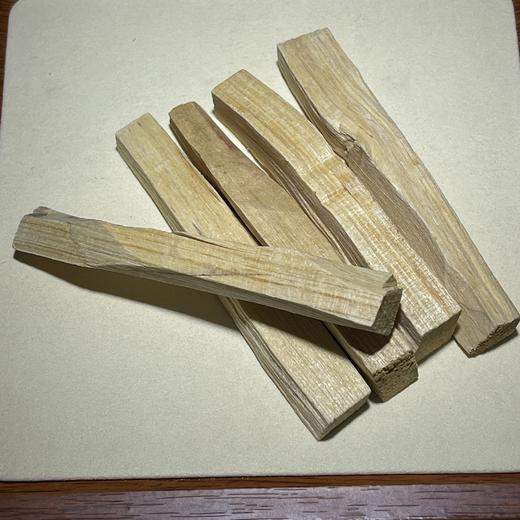 圣木（一根）原木条 檀木熏香木头 商品图1