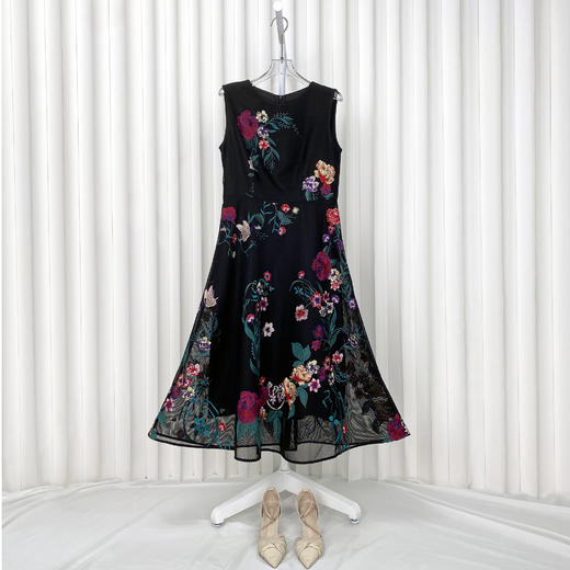 9c 千年情话—梁祝绣花无袖连衣裙黄白游色LZ3S19 商品图9