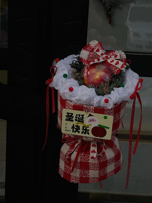 “果”然心动 · 花束 商品图0