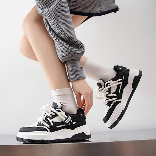 ZHR运动鞋女2023冬季新款潮流百搭休闲拼接脏辫鞋带厚底面包鞋 商品图2