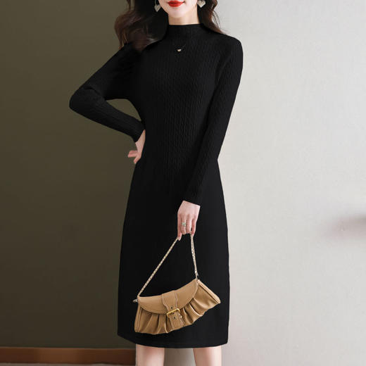 年轻妈妈漂亮针织连衣裙，女修身收腰显瘦毛衣裙秋冬保暖打底裙CC-11-68160 商品图3