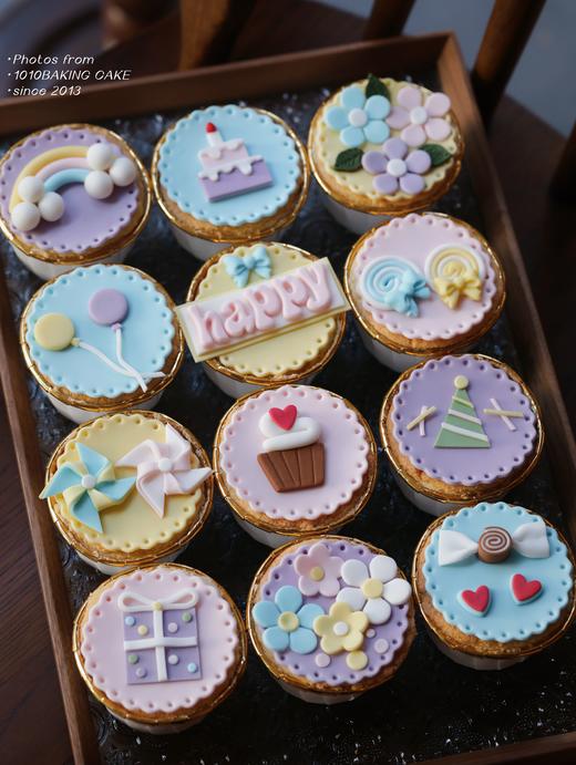 「童趣满满·宝宝宴·百日周岁主题cupcake·12个装/盒」翻糖巧克力杯子纸杯蛋糕·北海道配方有内陷·100%动物奶油（提前7天预订） 商品图0
