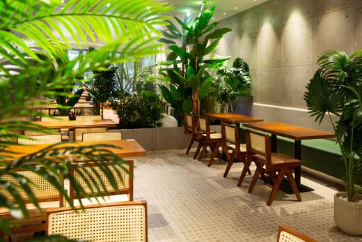 此券树下门店可用 【西餐·咖啡·甜品】地址：欣乐城C区欧伟仕超市南边 商品图2