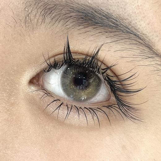 艾吉拉Loveiikira 玻璃心 日抛 十片 14.2mm 参考着色13.2mm 基弧8.6 含水50% 新锐国货 商品图1