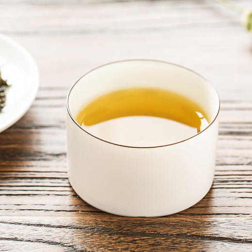 中国台湾四季春青乌龙茶居家罐180g/025598 醇正的自然韵味具有绿茶香气 商品图2