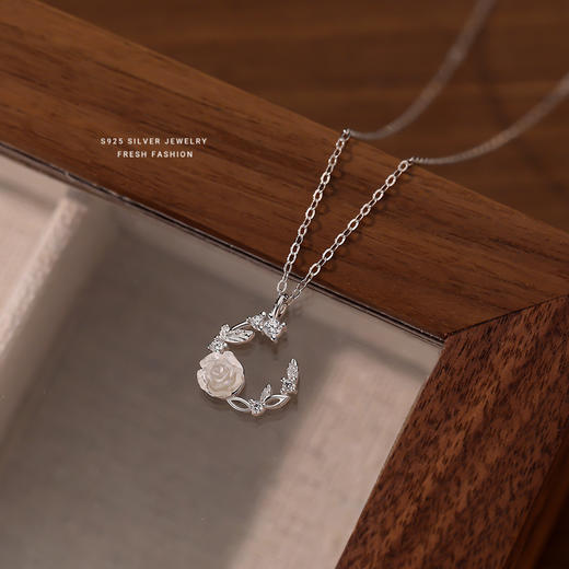 【寒霜花】S925银幻彩玫瑰花项链【YXS-A3316】 商品图1