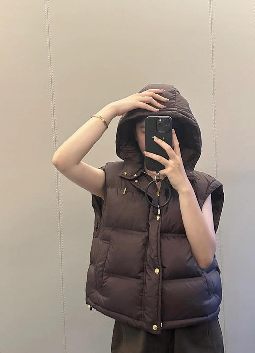 【高品质私服】【CL家同款可拆卸两穿羽绒服】绒朵蓬松而饱满，手感细柔，回弹性好，有活力感，清甜减龄【无标出货 介意慎拍】 商品图4