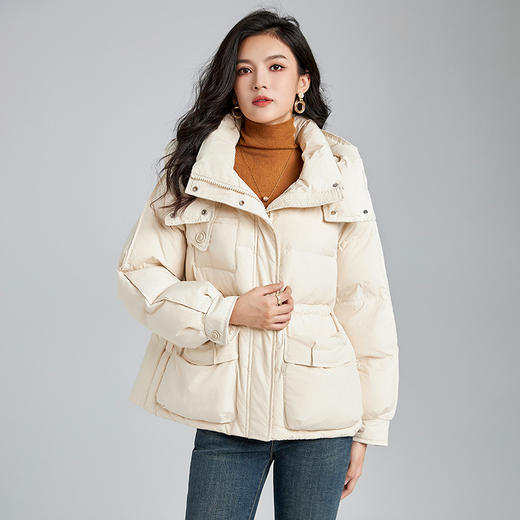 90%白鸭绒新款女士短款羽绒服，红色保暖加厚抗寒插肩袖羽绒服WLZD-2324811 商品图2