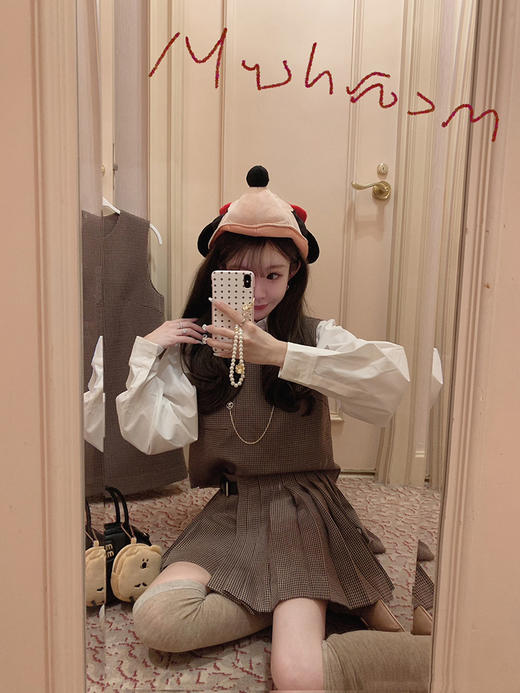 金蘑菇菇 元英妹妹呀 miu系格裙三件套/ 复古英伦学院风内搭套装 商品图1