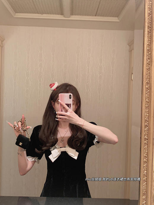 金蘑菇菇 All you need is dress miu年末丝绒组/ 复古收腰连衣裙 商品图3