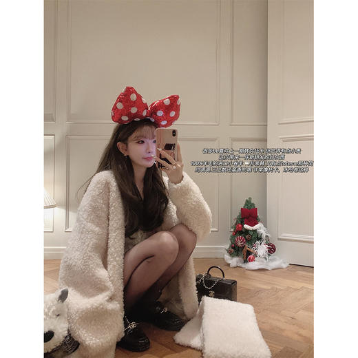 金蘑菇菇 chaque jour小卷羊/ 可拆卸围巾 日常宽松藏肉外套 商品图0