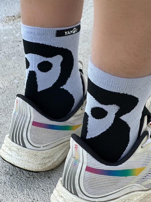 [尝新价！]严素CoolMax中筒严素耐力+运动袜跑步袜路跑马拉松 商品图7